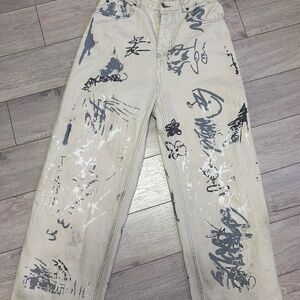 balenciaga graffiti jeans